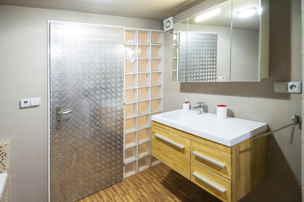Design Apartment Havelska プラハ エクステリア 写真