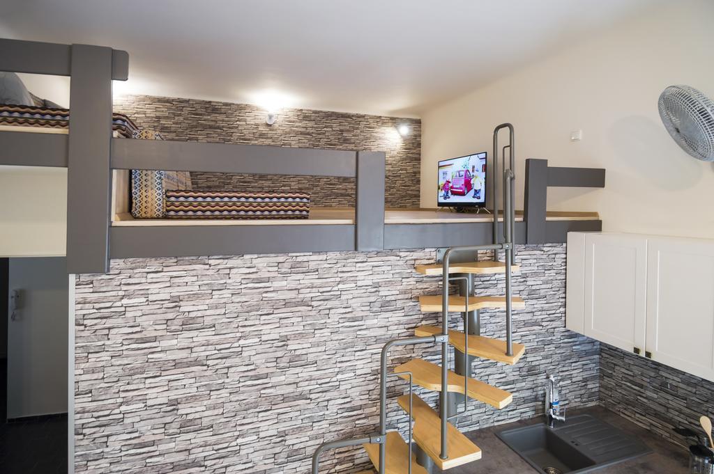 Design Apartment Havelska プラハ エクステリア 写真